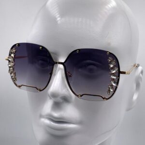 Chanel "Diamond-Edge" Butterfly – The 2026 High-Society Standard