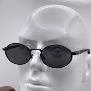 Ray-Ban "Oval Heritage" Stealth