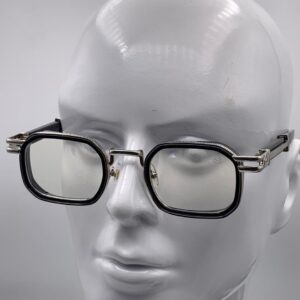 Maybach "The Diplomat" Arctic-Clear