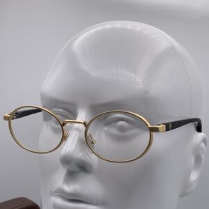 Ray-Ban x Ferrari "Scuderia" Oval Executive – The Gold Standard