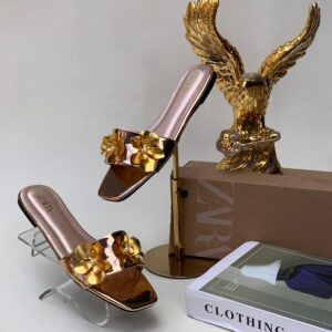 ZARA® Inspired Women’s 3D Floral Slides – Elegant Flat Sandals with Golden Blossom Detail in Metallic Gold & Midnight Black