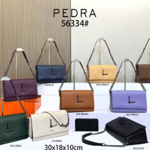 The Pedra "Metropolitan" Chain Satchel: Minimalist Power, Maximum Versatility