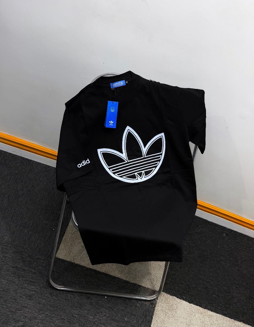 Adidas Originals "Oversized Trefoil" Essential Tees - Image 4