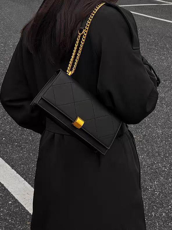 Idumota Signature Quilted Crossbody: Where Classic Meets Contemporary - Image 4