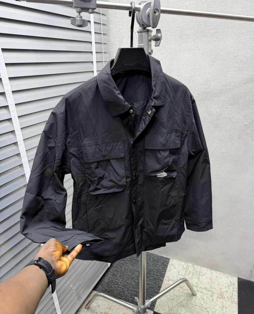 Hidden Vertical Zipper Shacket