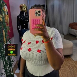 3D Appliqué Textured Knit Tee