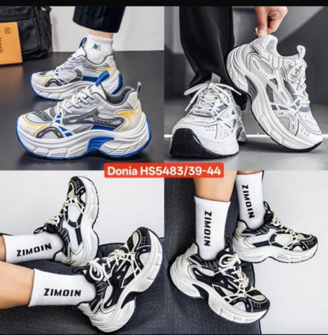 High-Traction Urban Trainer Sneakers - Supportive Lock-Fit Footwear