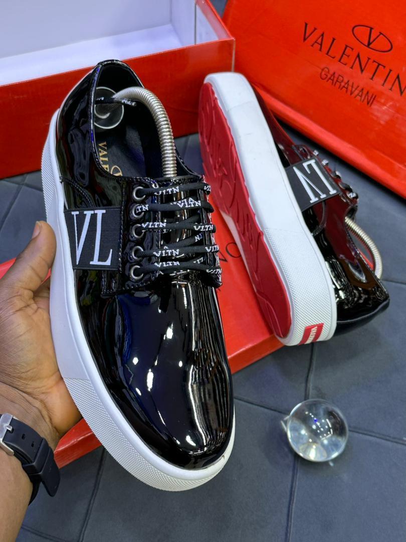 Valentino Garavani VLTN Sneakers