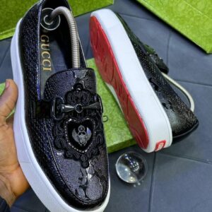 Gucci Glossy Black Crown Loafers