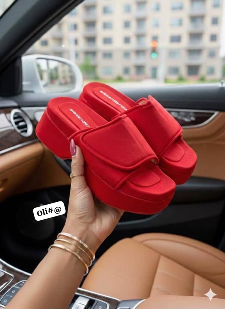 Padded Platform Slides - Image 3