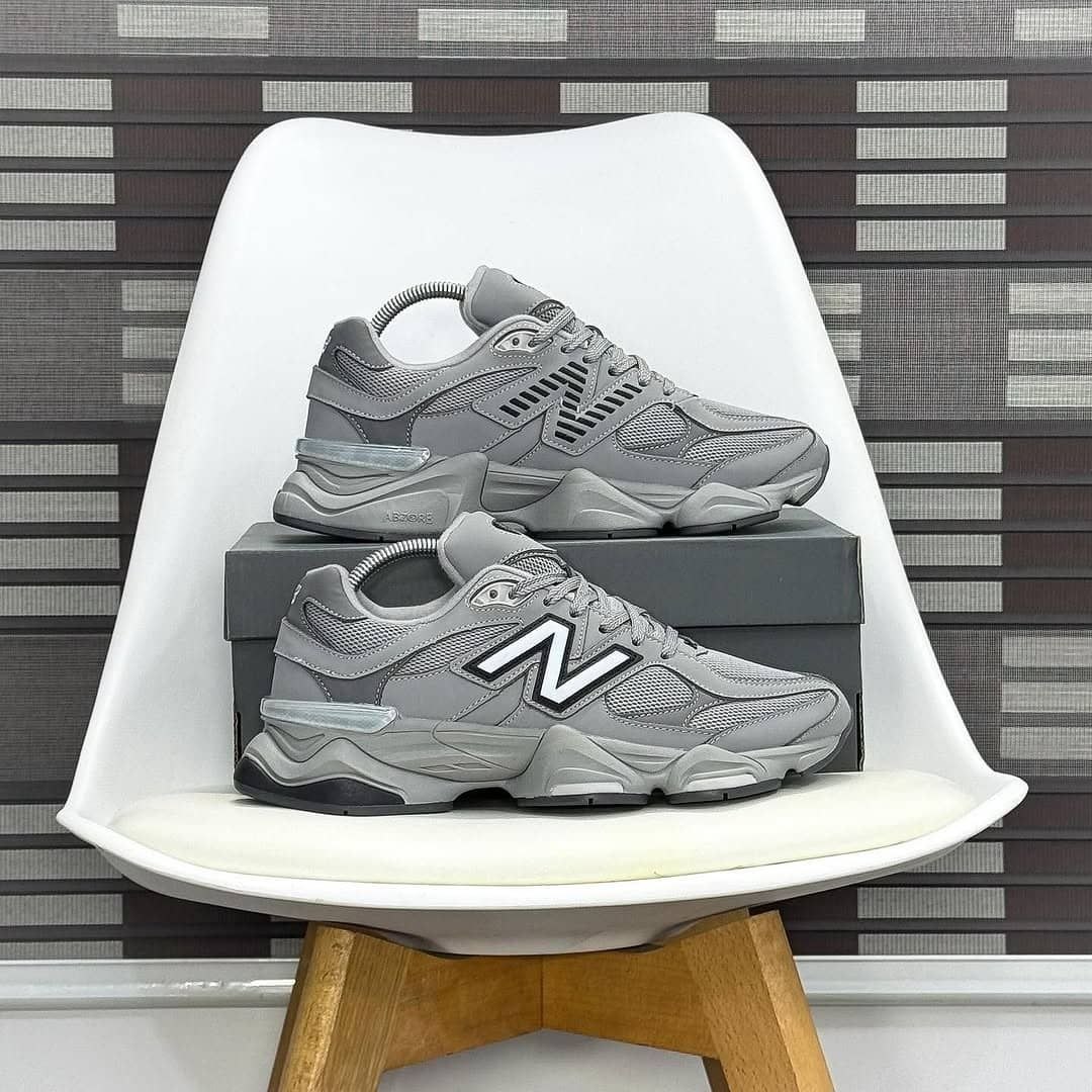 The 9060 "Sculpted" Lifestyle Collection - Steel Grey