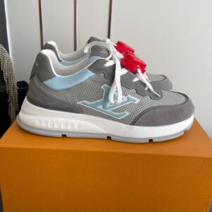 Urban Tech Runner (Slate & Sky)