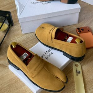 Maison Margiela Tabi Suede Loafer