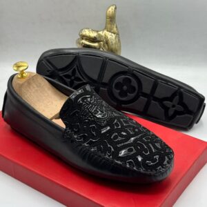 Embossed Medusa Leather Loafers