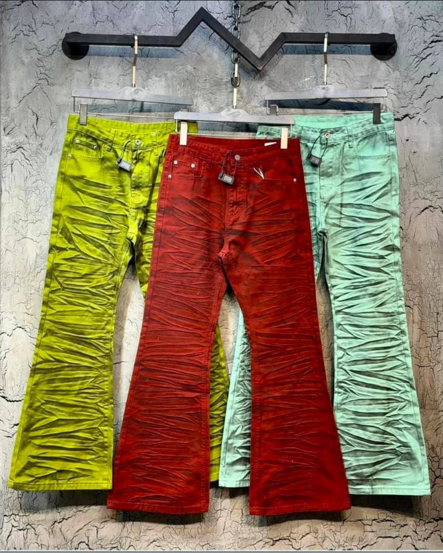 Asymmetric Dual-Button Bootcut Jeans