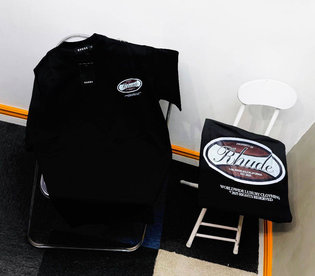 Premium Heavyweight Streetwear Graphic Tee – Boxy Fit