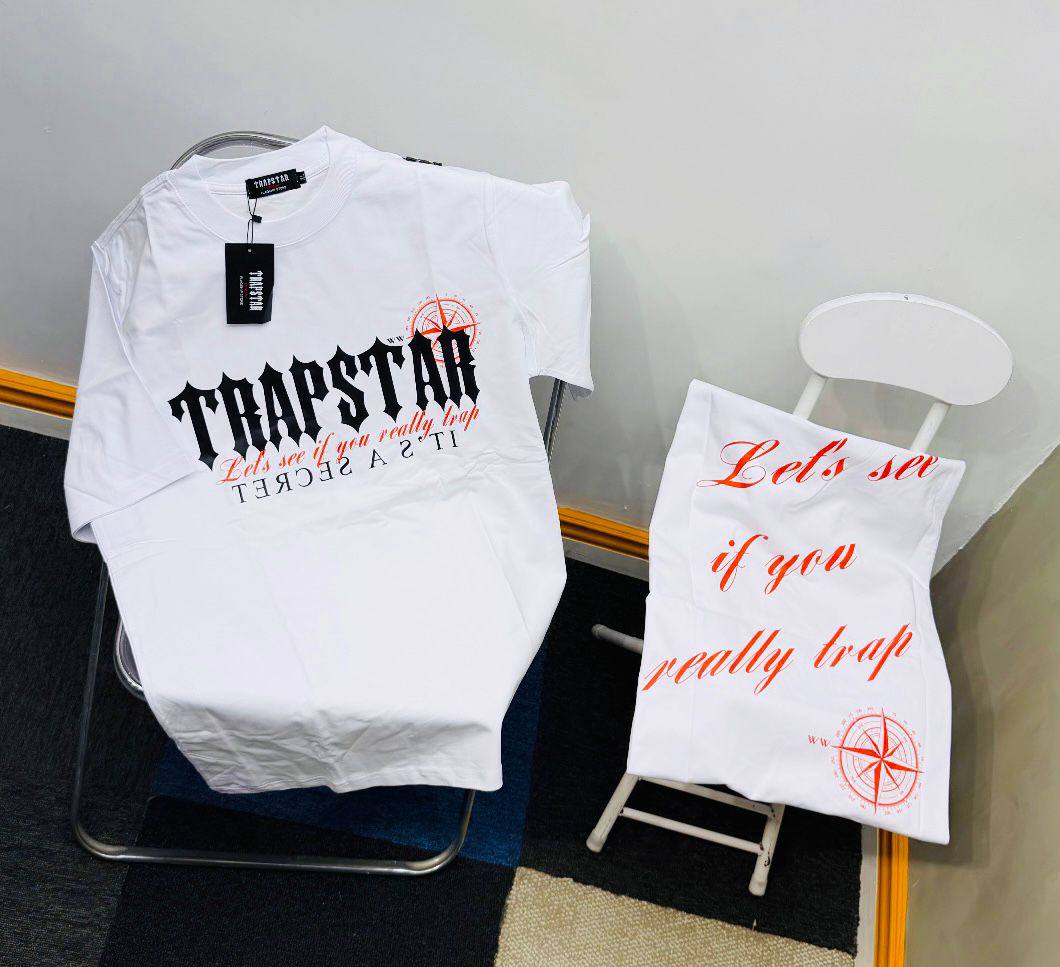 Luxury Urban Graphic Tee – Relaxed Fit Streetwear Shirt - Image 3
