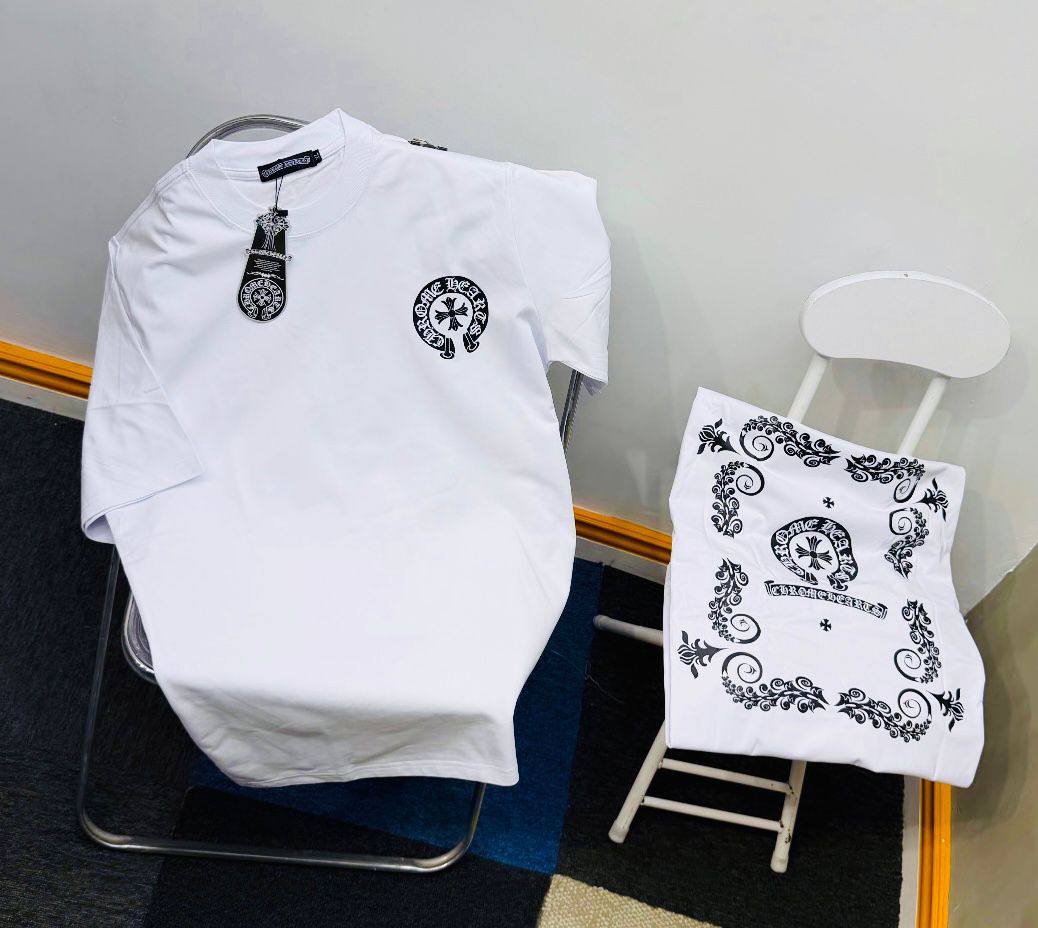Retro Graffit & Minimalist Streetwear Graphic T-Shirt