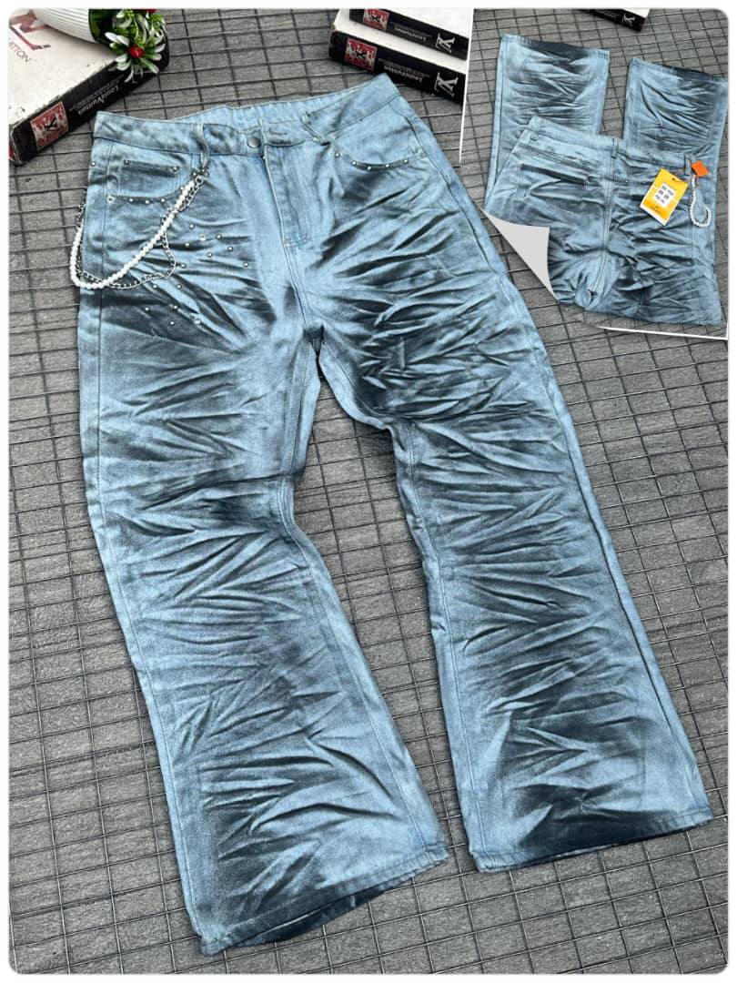 Asymmetrical Waist Stretch Bootcut Jeans - High-Contrast Faded Pants