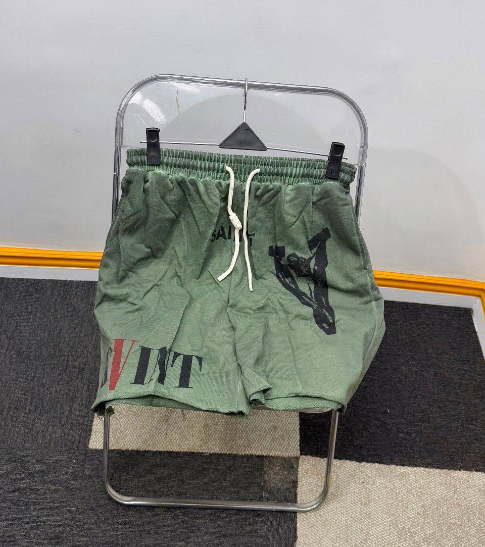 Men's Urban Graphic Sweat Shorts – Olive Green "VINT" Edition