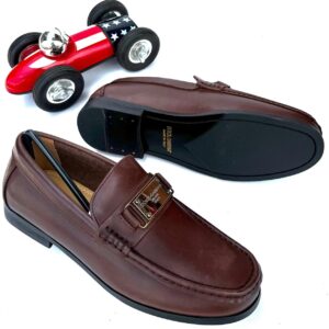Luxury Gentleman Loafers with Metal Detail