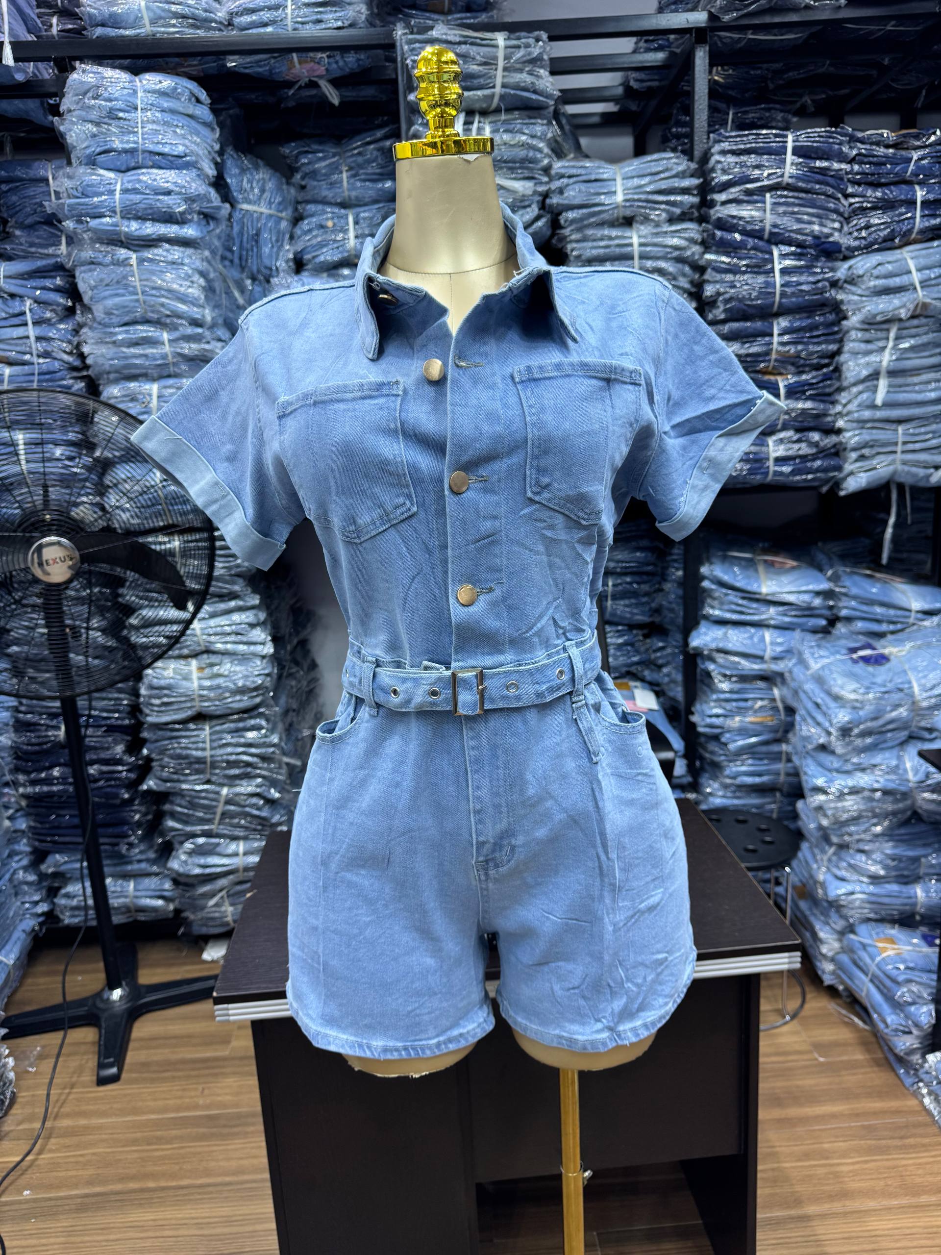 High-Rise Two-Piece Denim Top and Down Set – Light Wash Matching Jeans Outfit