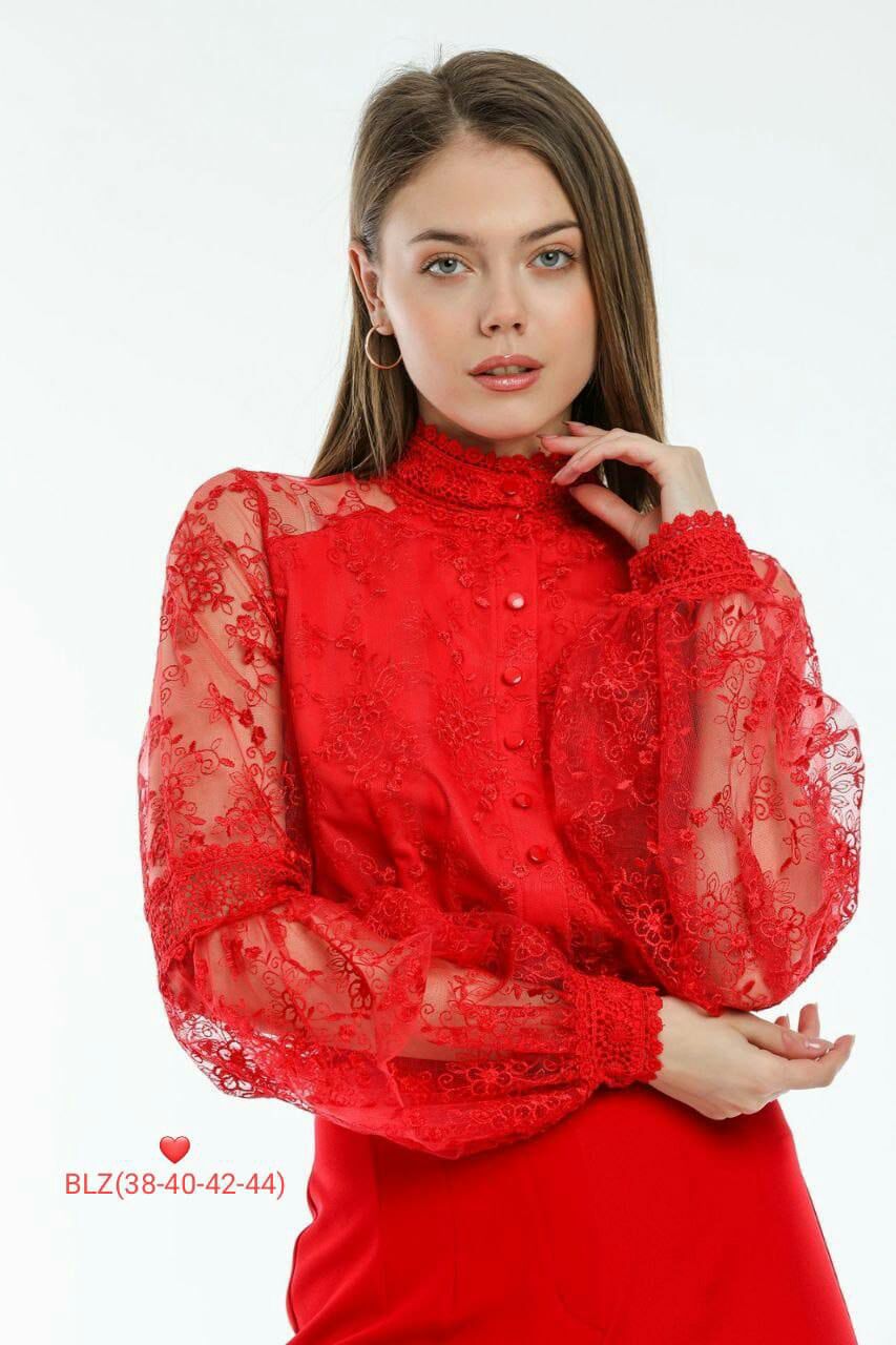 Juliet Floral Lace Crop Blouse - Image 4