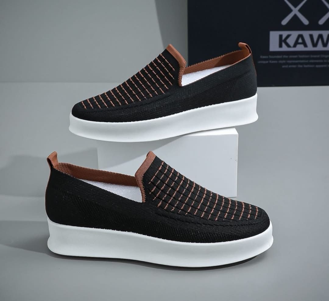 Retro Court Shoes & Leisure Walking Sneakers - Image 4