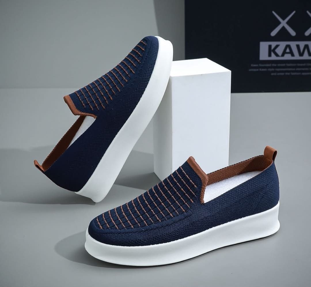 Retro Court Shoes & Leisure Walking Sneakers