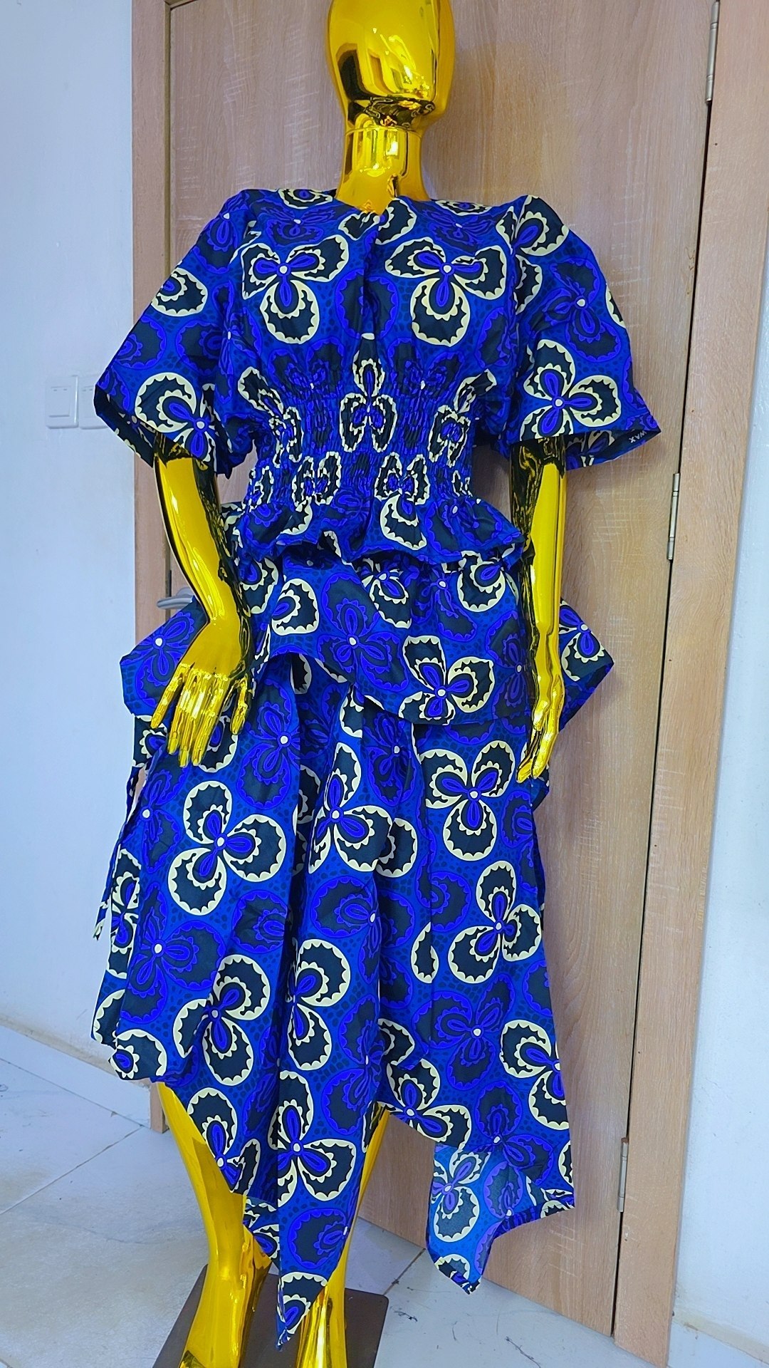 Floral Clover Batik Native Set women up and down