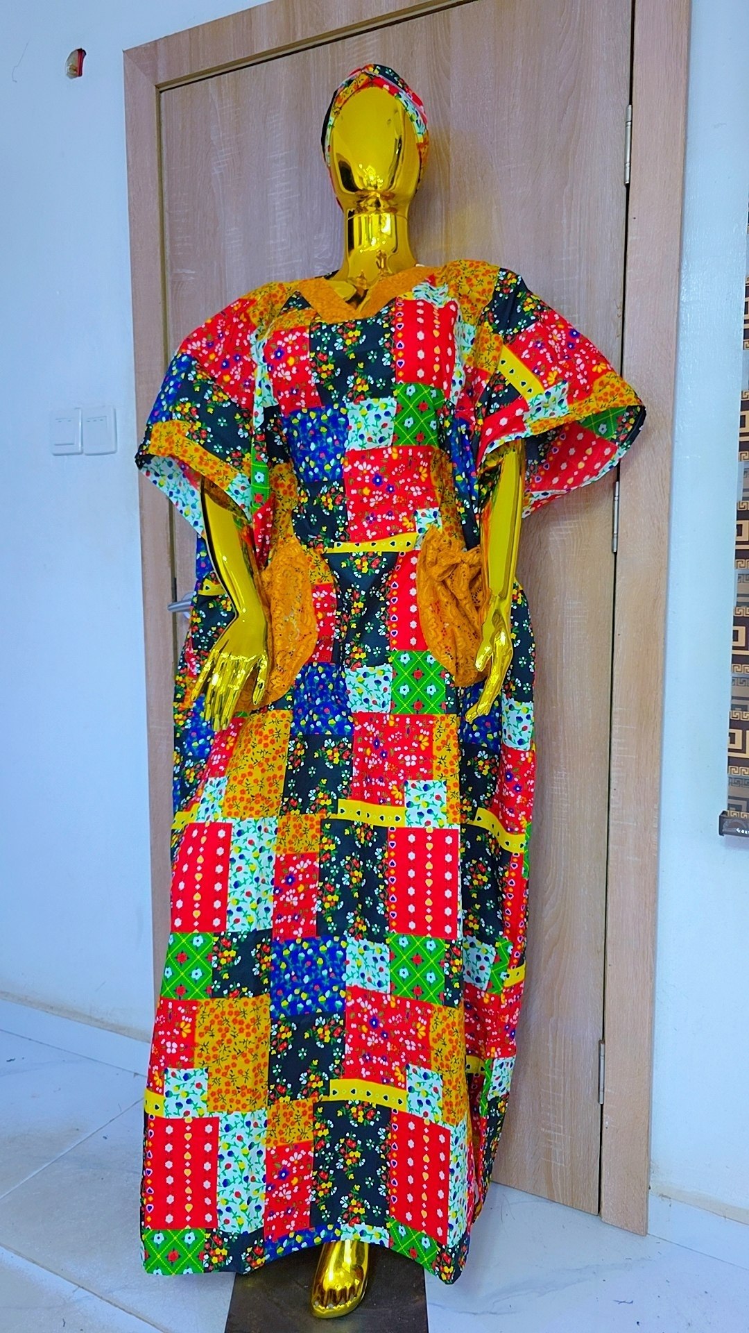 Multicolor Patchwork Print Boubou Gown with Lace Pocket Accents