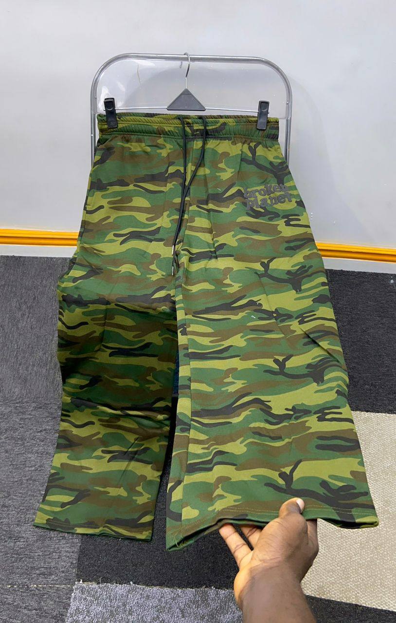 Graphic Camouflage Sweatpants Camo Joggers - Image 2