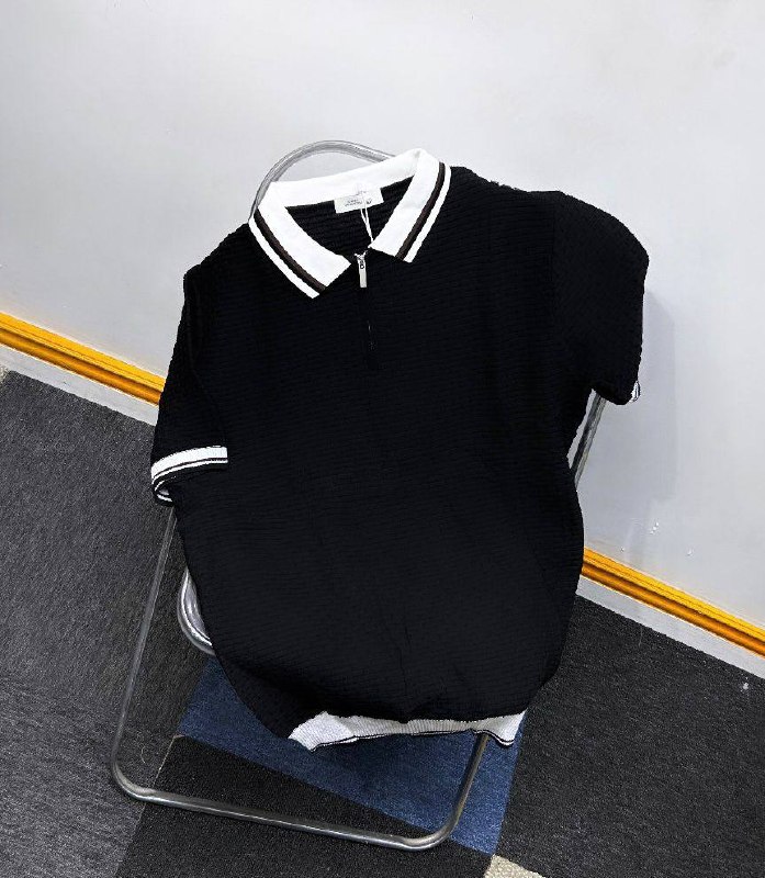 Men's Textured Retro Zip Knit Polo Shirt - Image 3