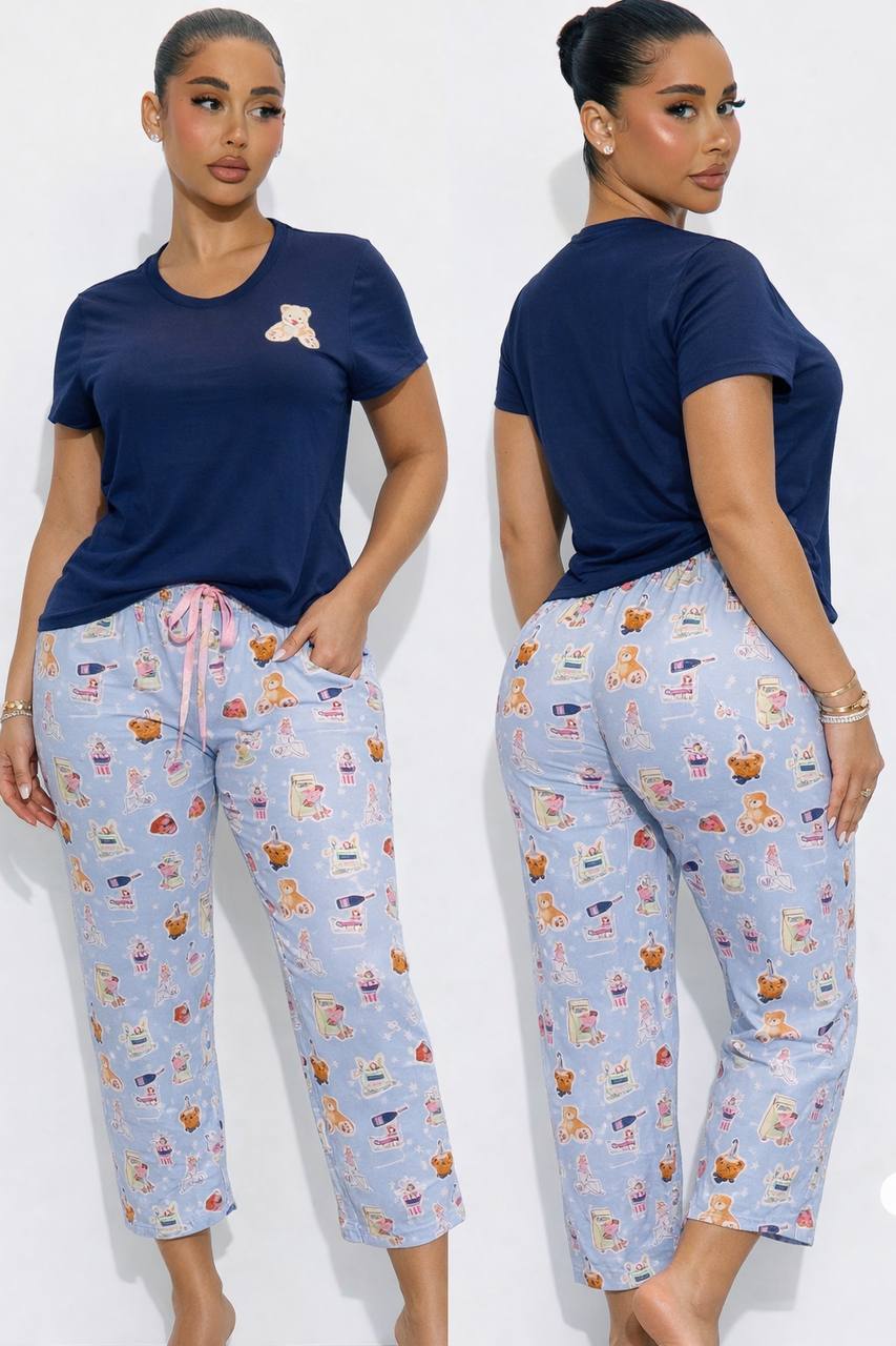 Women’s Playful Teddy Bear Print Pajama Set – 2-Piece Short Sleeve Top & Crop Lounge Pants Set