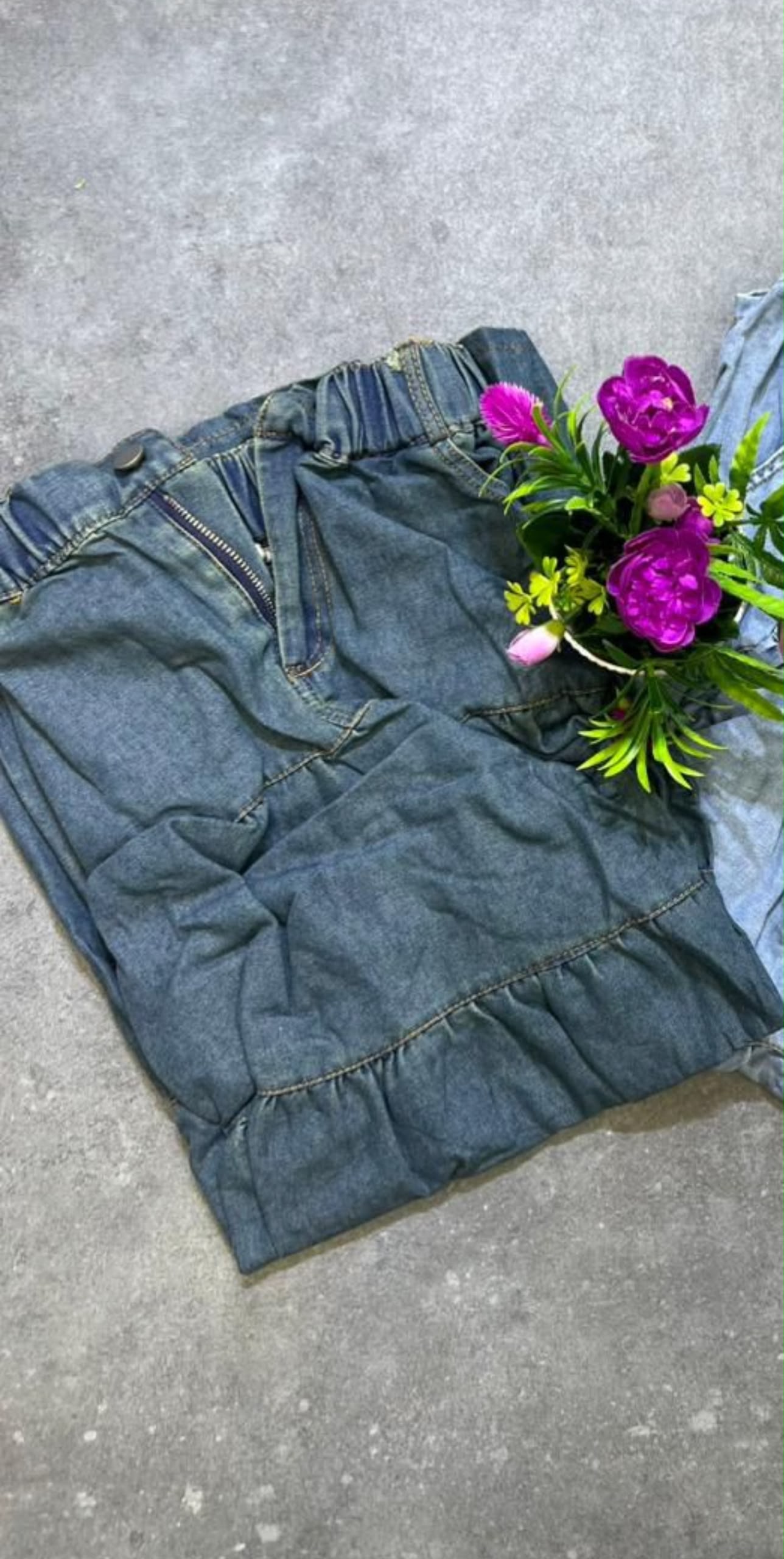 Vintage Tiered Denim Maxi Skirt - Image 4