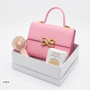 Luxury Infinite-Knot Flap Handbag