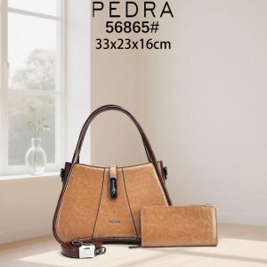 PEDRA Vintage Leather Shoulder Bag and Wallet Set