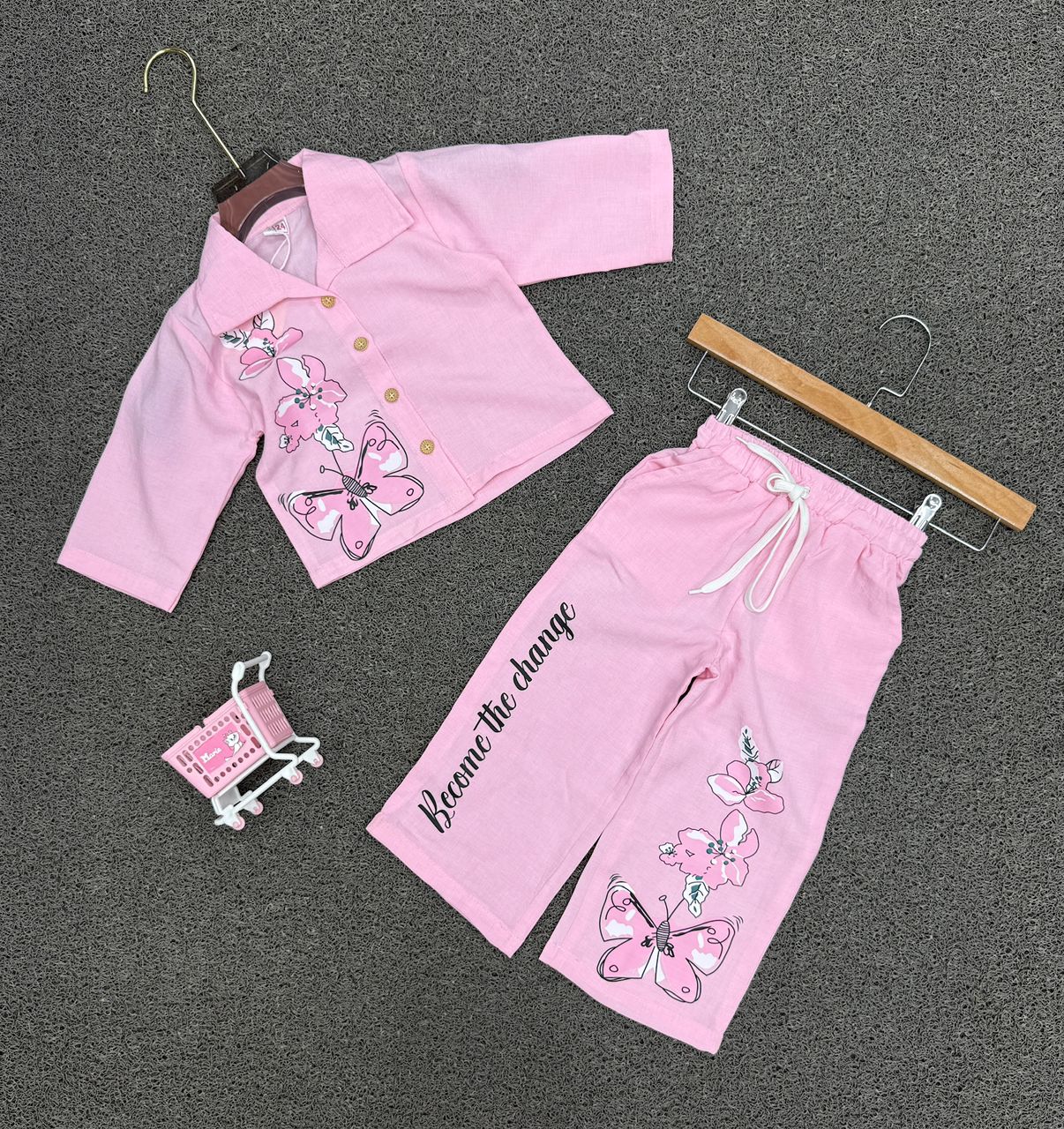 Girls' Premium 2-Piece Butterfly & Floral Set – Pink Flared Button-Up Blouse & Wide-Leg Set