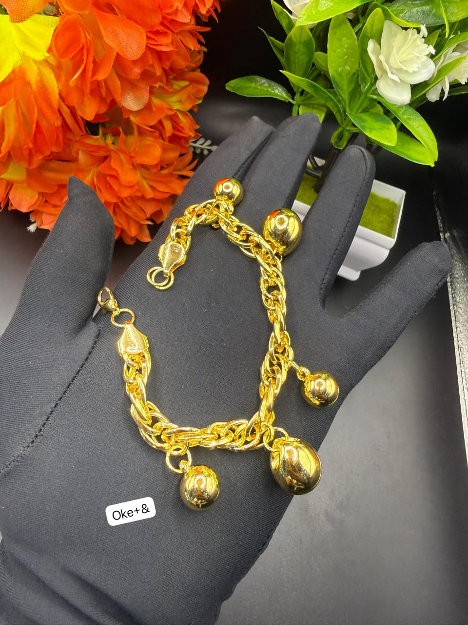 Premium Gold-Plated Chunky Pearl Charm Bracelet