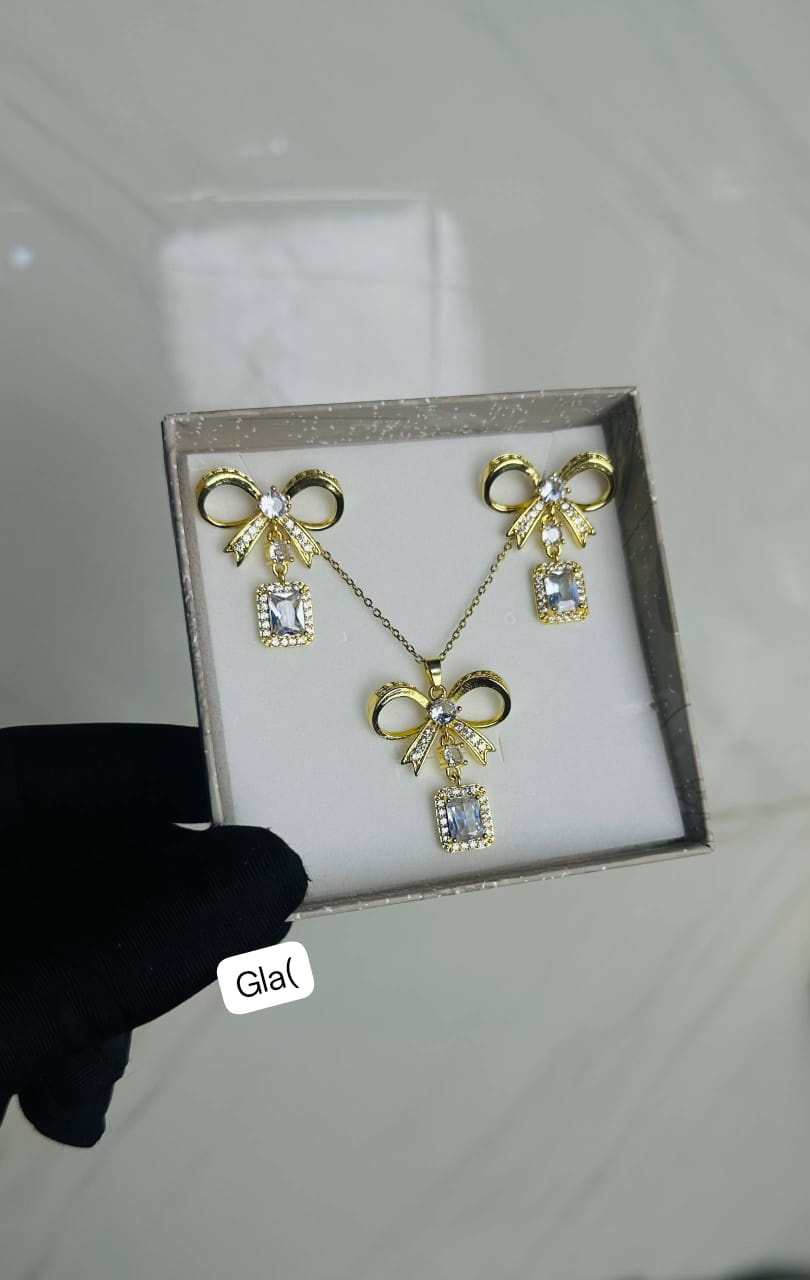 Premium Gold-Tone Emerald-Cut Crystal Ribbon Bow Jewelry Set