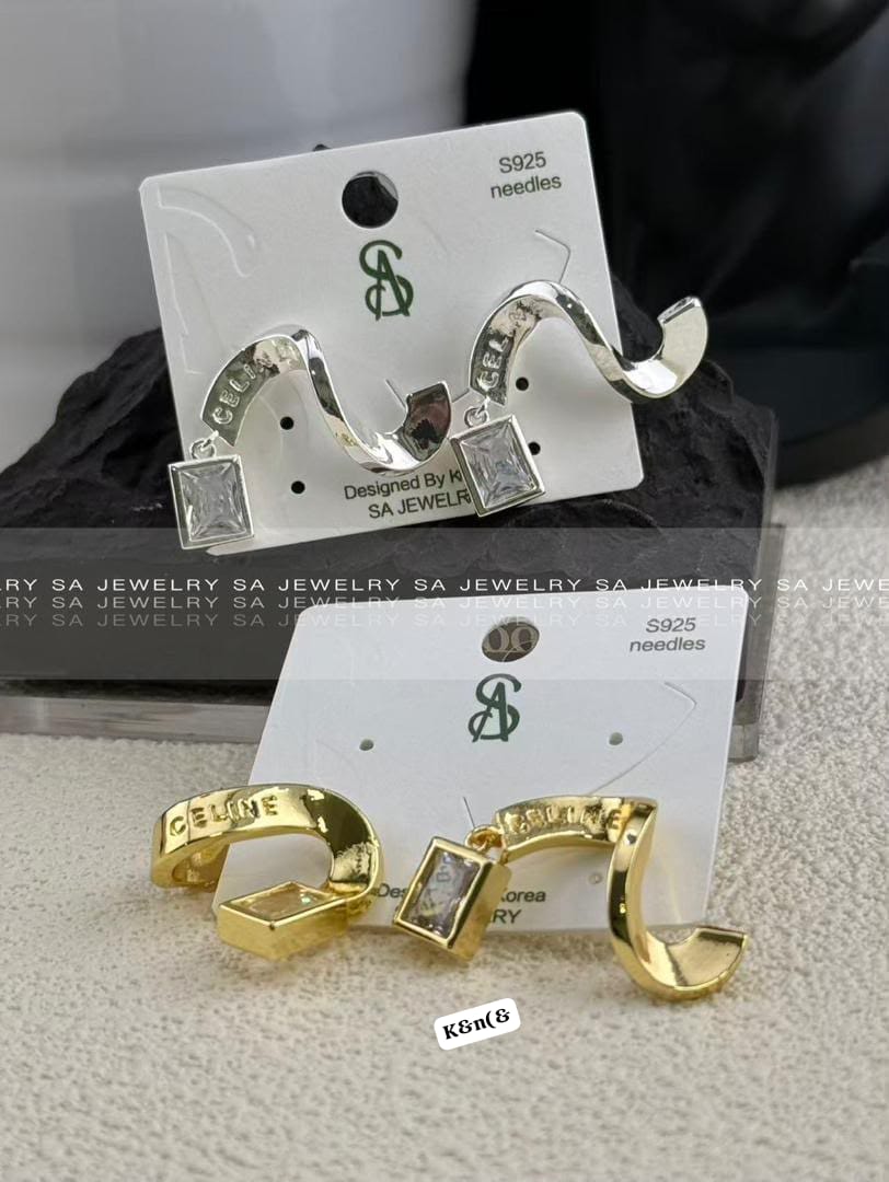 Premium Liquid Wave Engraved Crawler Earrings