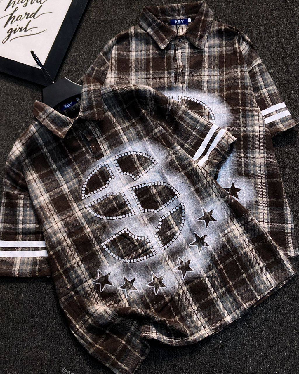 "Stellar Capital" Striped Sleeve - Image 2