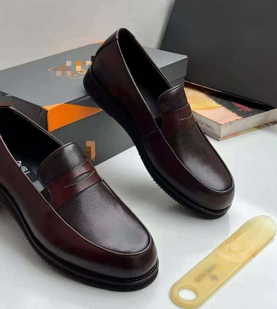 Textured Leather Saddle Loafers – Contrast-Stitch Commuter Dress Shoes - Image 2