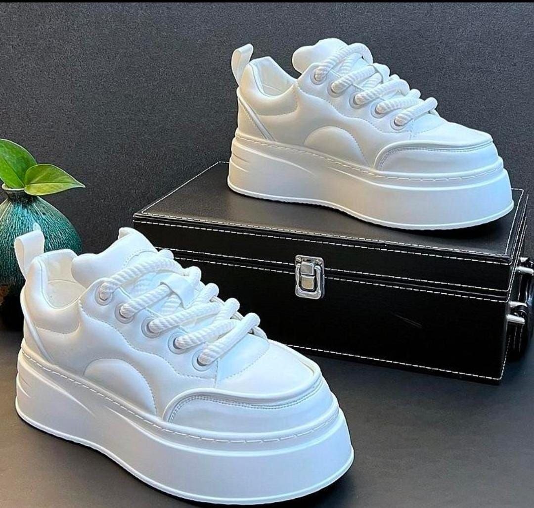 Women's "Cloud Cushion" Minimalist Chunky Sneakers