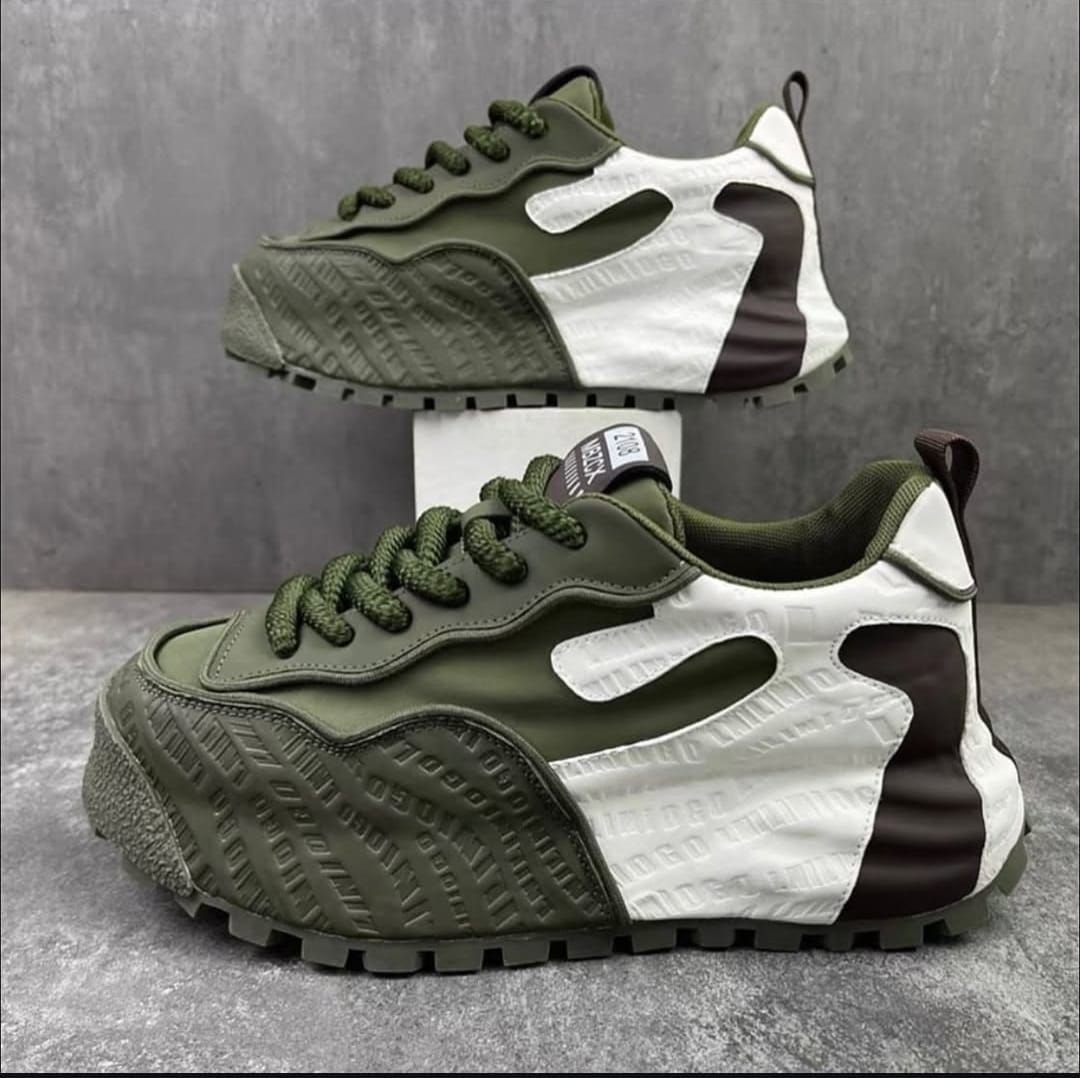 Rugged Heavy-Tread Mudguard Trainers - Tactical Forest