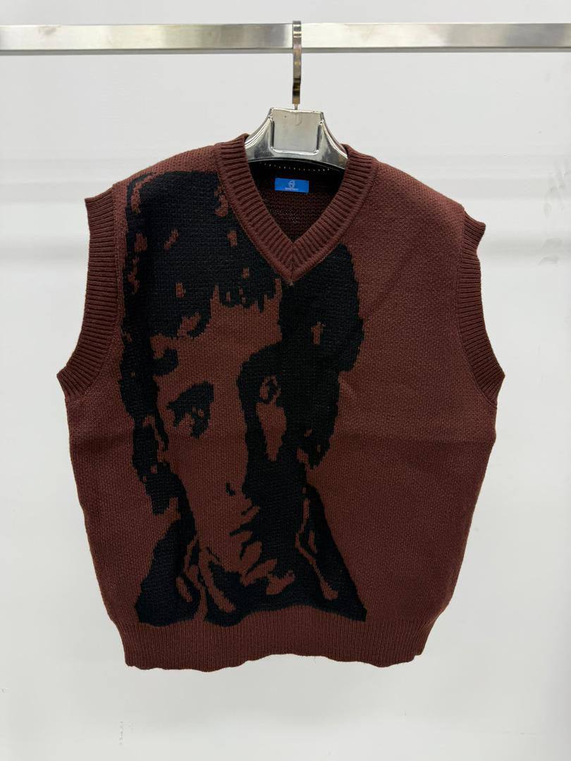Brown Jacquard Portrait Graphic V-Neck Knit Sweater Vest