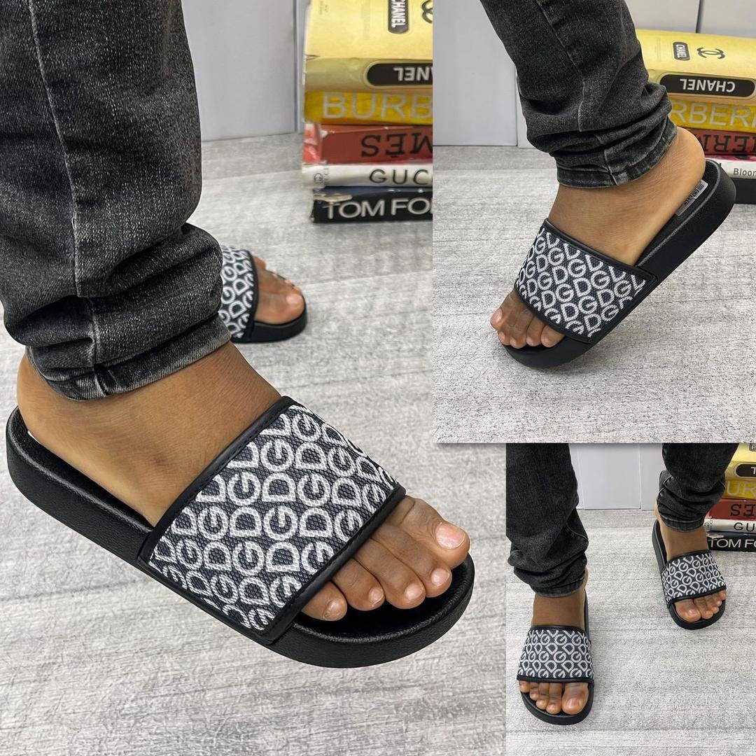 Modern Monogram Print Comfort Slides for Men