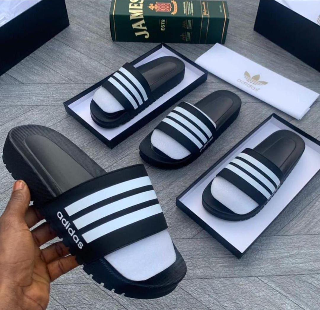 Adidas Classic Athletic Recovery Slides