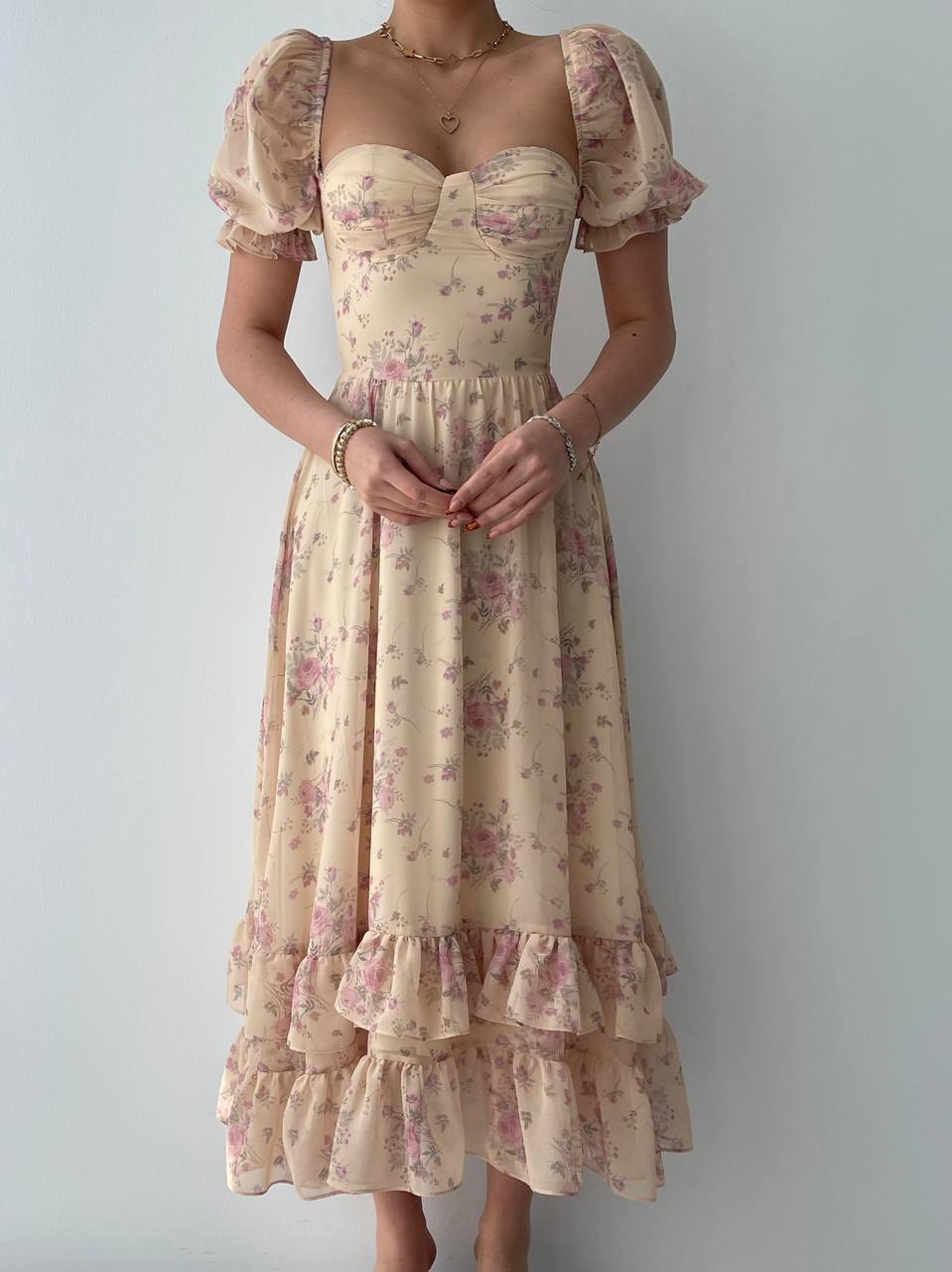 Vintage-Inspired Floral Bustier Midi Dress