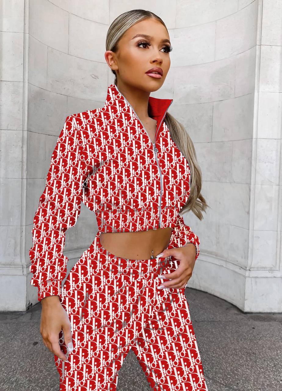 Chic Monogram Print Cropped Tracksuit Set